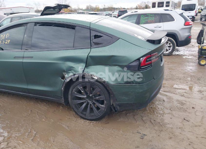 Photo 6 of 2023 Tesla Model X DUAL MOTOR ALL-WHEEL DRIVE/STANDARD RANGE (VIN 7SAXCBE55PF425587)