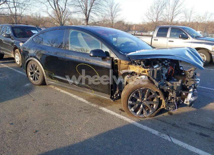 2024 Tesla Model X LONG RANGE (VIN 7SAXCBE55RF456115) main photo