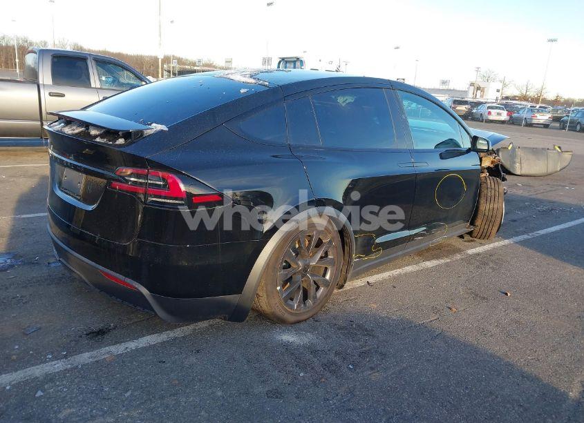 Photo 4 of 2024 Tesla Model X LONG RANGE (VIN 7SAXCBE55RF456115)