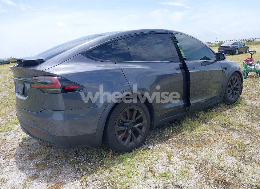 Photo 4 of 2023 Tesla Model X DUAL MOTOR ALL-WHEEL DRIVE/STANDARD RANGE (VIN 7SAXCBE56PF402710)