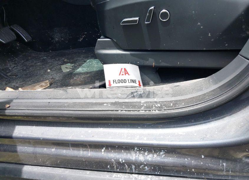 Photo 6 of 2023 Tesla Model X DUAL MOTOR ALL-WHEEL DRIVE/STANDARD RANGE (VIN 7SAXCBE56PF402710)