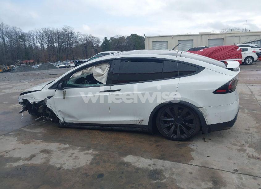 Photo 13 of 2023 Tesla Model X DUAL MOTOR ALL-WHEEL DRIVE/STANDARD RANGE (VIN 7SAXCBE59PF368505)