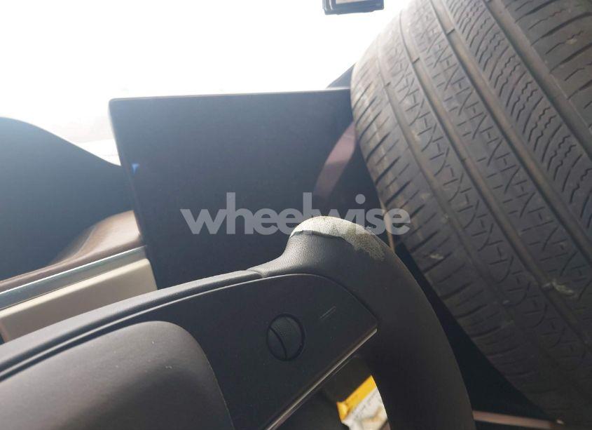 Photo 16 of 2023 Tesla Model X DUAL MOTOR ALL-WHEEL DRIVE/STANDARD RANGE (VIN 7SAXCBE59PF368505)