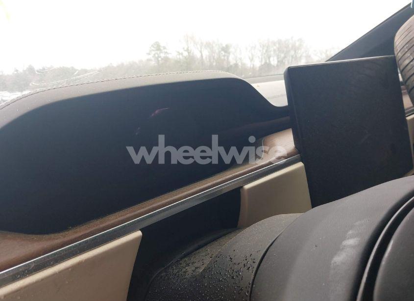 Photo 17 of 2023 Tesla Model X DUAL MOTOR ALL-WHEEL DRIVE/STANDARD RANGE (VIN 7SAXCBE59PF368505)