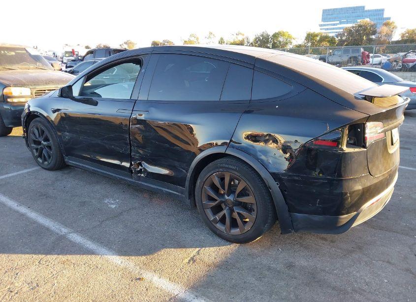 Photo 3 of 2022 Tesla Model X DUAL MOTOR ALL-WHEEL DRIVE (VIN 7SAXCBE5XNF335266)