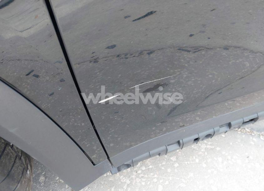 Photo 6 of 2022 Tesla Model X PLAID TRI MOTOR ALL-WHEEL DRIVE (VIN 7SAXCBE60NF331364)