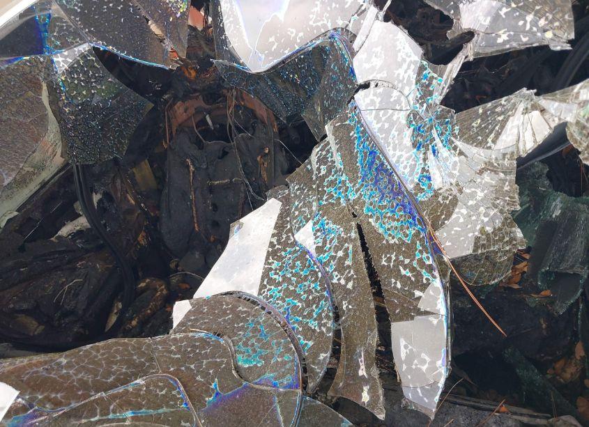 Photo 6 of 2022 Tesla Model X PLAID TRI MOTOR ALL-WHEEL DRIVE (VIN 7SAXCBE60NF331641)