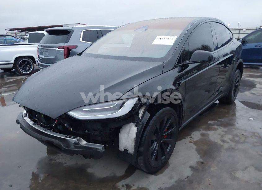 Photo 2 of 2023 Tesla Model X PLAID TRI MOTOR ALL-WHEEL DRIVE (VIN 7SAXCBE60PF375769)