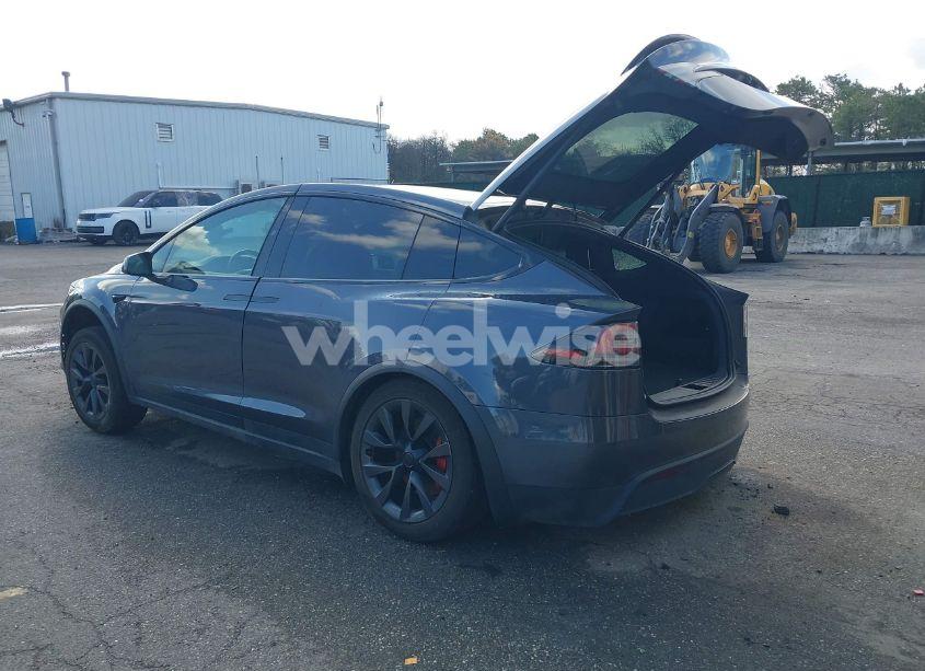 Photo 3 of 2023 Tesla Model X PLAID TRI MOTOR ALL-WHEEL DRIVE (VIN 7SAXCBE60PF418748)