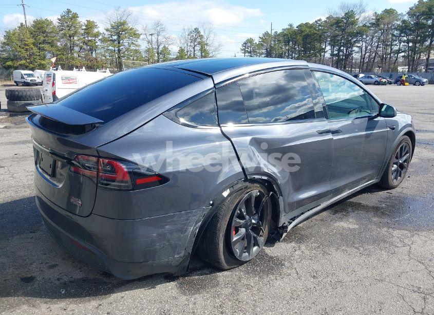 Photo 4 of 2023 Tesla Model X PLAID TRI MOTOR ALL-WHEEL DRIVE (VIN 7SAXCBE60PF418748)