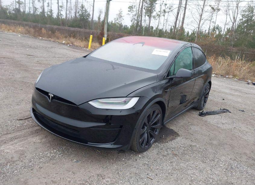 Photo 2 of 2022 Tesla Model X PLAID TRI MOTOR ALL-WHEEL DRIVE (VIN 7SAXCBE63NF360518)