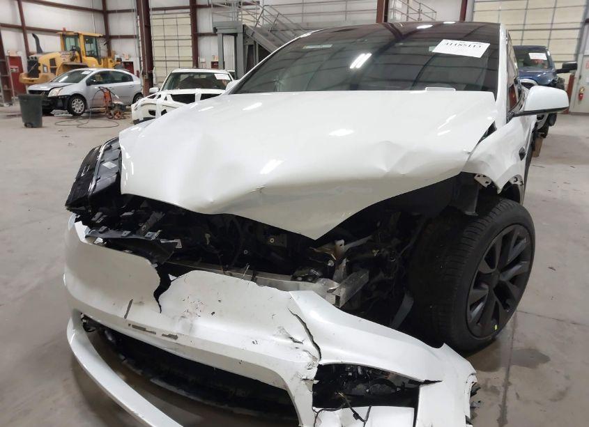 Photo 12 of 2024 Tesla Model X PLAID TRI MOTOR ALL-WHEEL DRIVE (VIN 7SAXCBE63RF440245)