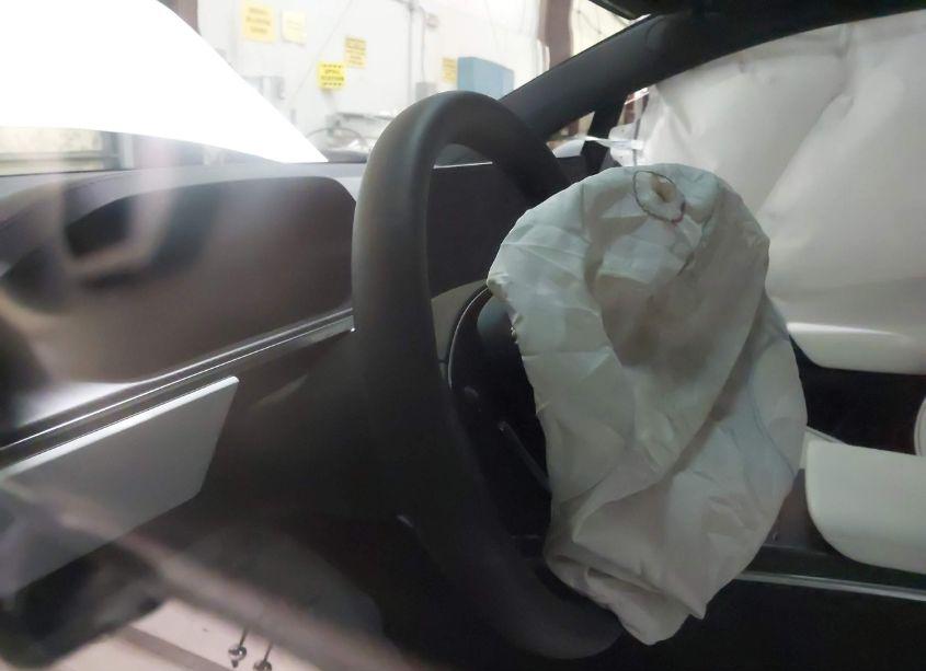 Photo 17 of 2024 Tesla Model X PLAID TRI MOTOR ALL-WHEEL DRIVE (VIN 7SAXCBE63RF440245)