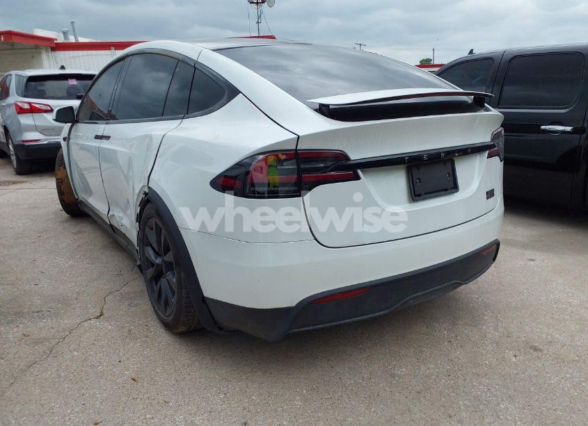 Photo 3 of 2024 Tesla Model X PLAID TRI MOTOR ALL-WHEEL DRIVE (VIN 7SAXCBE63RF440245)