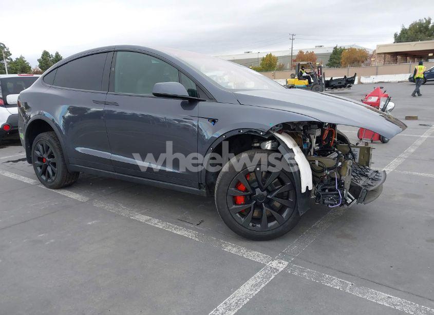 2023 Tesla Model X PLAID TRI MOTOR ALL-WHEEL DRIVE (VIN 7SAXCBE64PF402794) main photo