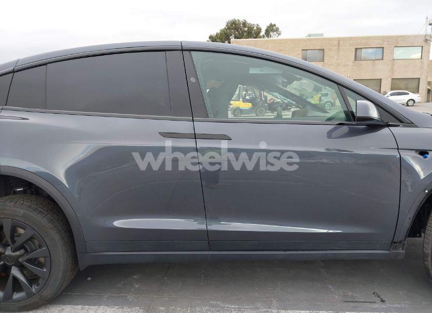 Photo 13 of 2023 Tesla Model X PLAID TRI MOTOR ALL-WHEEL DRIVE (VIN 7SAXCBE64PF402794)