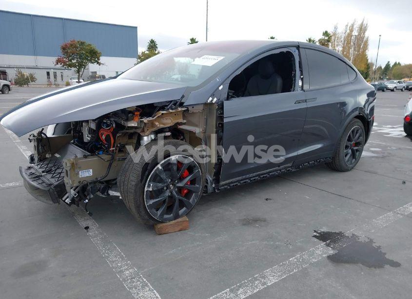 Photo 2 of 2023 Tesla Model X PLAID TRI MOTOR ALL-WHEEL DRIVE (VIN 7SAXCBE64PF402794)
