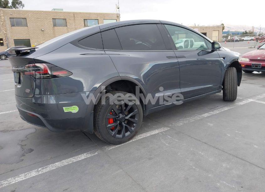 Photo 4 of 2023 Tesla Model X PLAID TRI MOTOR ALL-WHEEL DRIVE (VIN 7SAXCBE64PF402794)