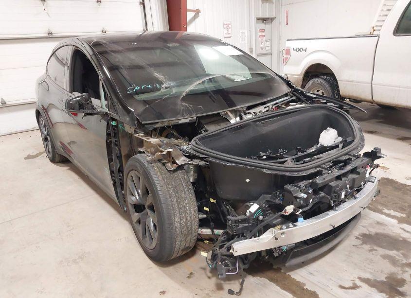 Photo 16 of 2022 Tesla Model X PLAID TRI MOTOR ALL-WHEEL DRIVE (VIN 7SAXCBE66NF351635)