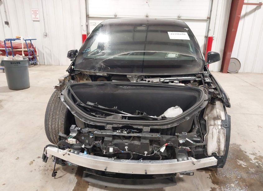 Photo 9 of 2022 Tesla Model X PLAID TRI MOTOR ALL-WHEEL DRIVE (VIN 7SAXCBE66NF351635)