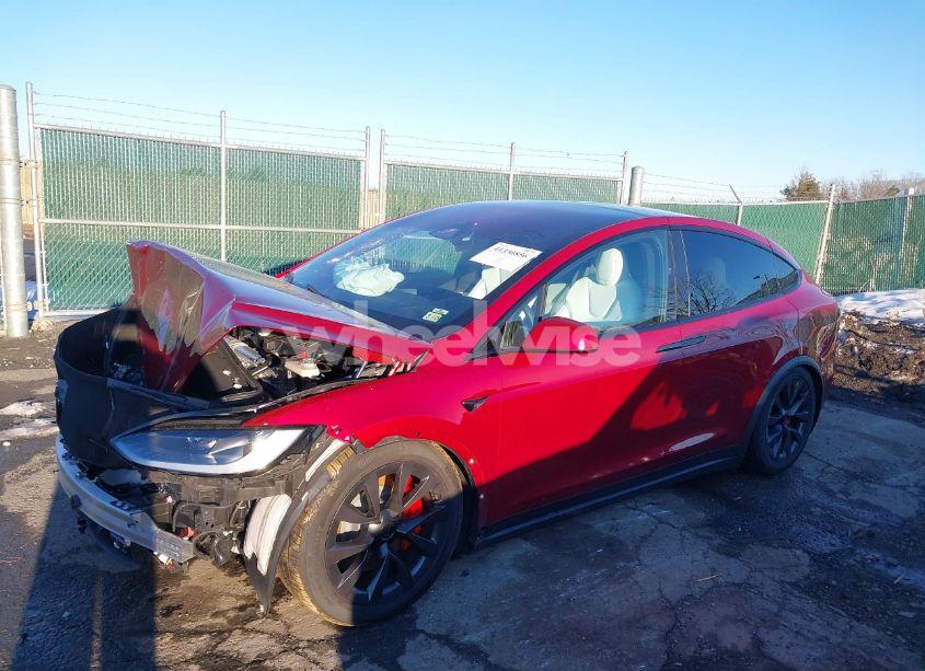 Photo 2 of 2024 Tesla Model X PLAID TRI MOTOR ALL-WHEEL DRIVE (VIN 7SAXCBE67RF439650)