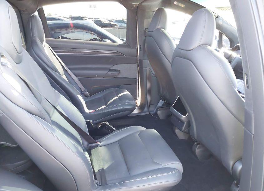 Photo 8 of 2022 Tesla Model X PLAID TRI MOTOR ALL-WHEEL DRIVE (VIN 7SAXCBE69NF349507)