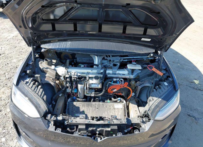 Photo 10 of 2022 Tesla Model X PLAID TRI MOTOR ALL-WHEEL DRIVE (VIN 7SAXCBE69NF355985)