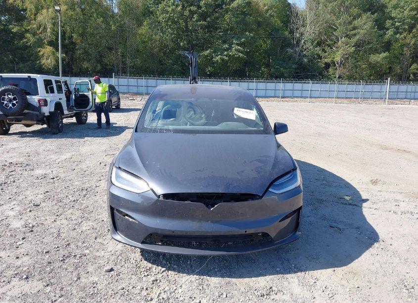 Photo 13 of 2022 Tesla Model X PLAID TRI MOTOR ALL-WHEEL DRIVE (VIN 7SAXCBE69NF355985)