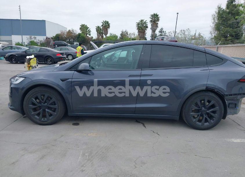 Photo 15 of 2022 Tesla Model X PLAID TRI MOTOR ALL-WHEEL DRIVE (VIN 7SAXCBE6XNF337687)