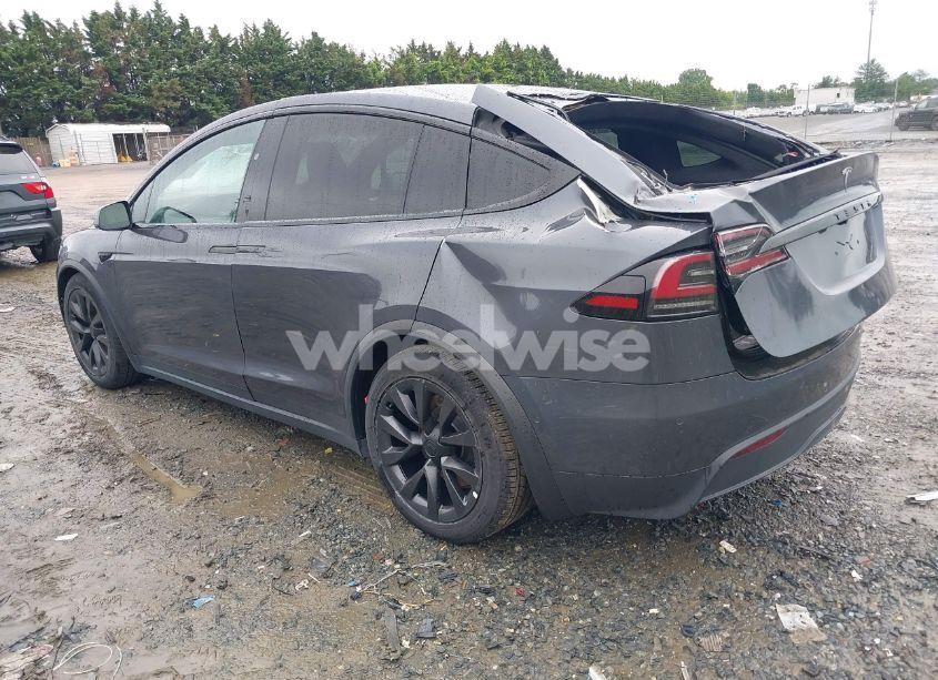 Photo 3 of 2022 Tesla Model X DUAL MOTOR ALL-WHEEL DRIVE/PLAID TRI MOTOR ALL-WHEEL DRIVE (VIN 7SAXCDE51NF337869)