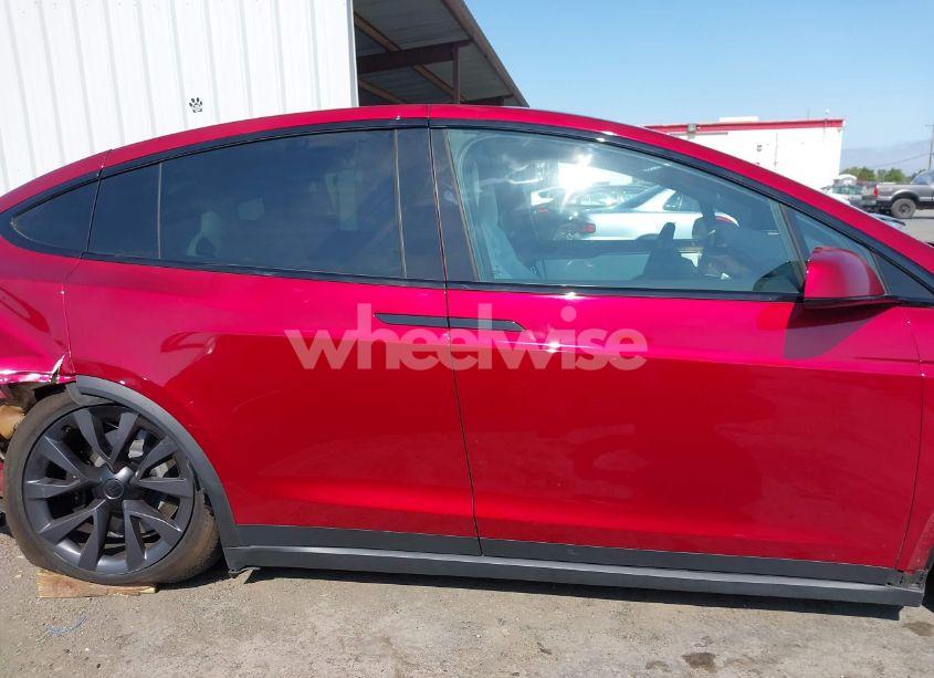 Photo 13 of 2024 Tesla Model X LONG RANGE (VIN 7SAXCDE52RF433922)