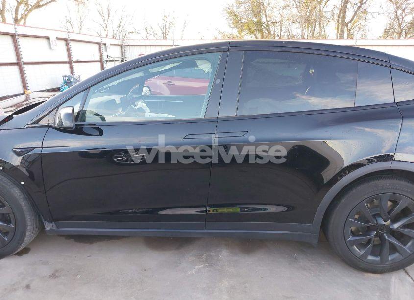 Photo 14 of 2023 Tesla Model X DUAL MOTOR ALL-WHEEL DRIVE/STANDARD RANGE (VIN 7SAXCDE55PF387015)
