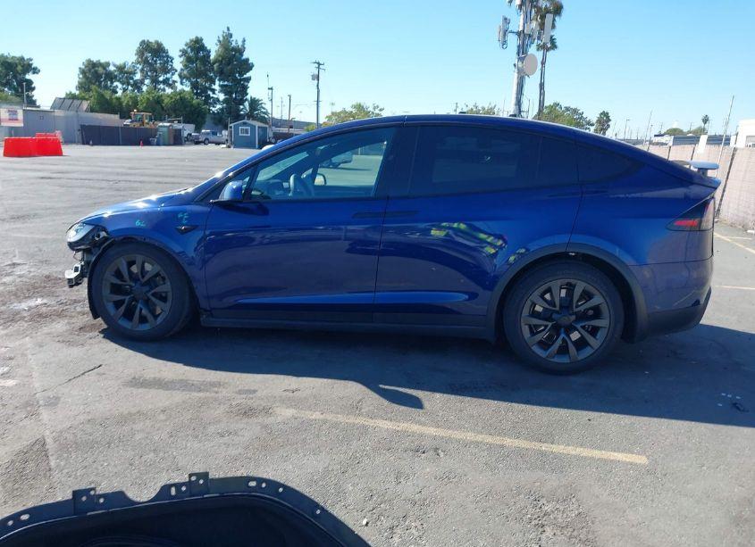 Photo 14 of 2023 Tesla Model X DUAL MOTOR ALL-WHEEL DRIVE/STANDARD RANGE (VIN 7SAXCDE55PF411166)