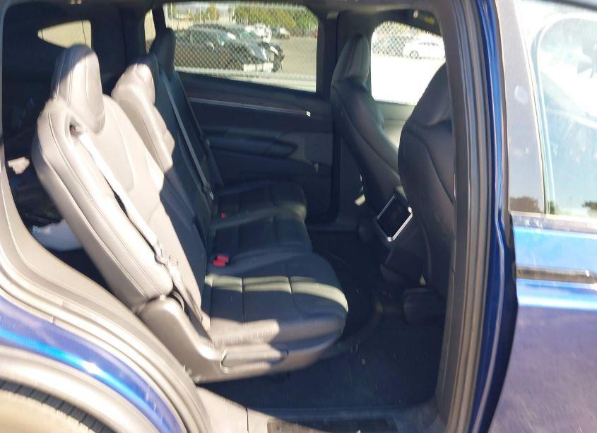 Photo 8 of 2023 Tesla Model X DUAL MOTOR ALL-WHEEL DRIVE/STANDARD RANGE (VIN 7SAXCDE55PF411166)