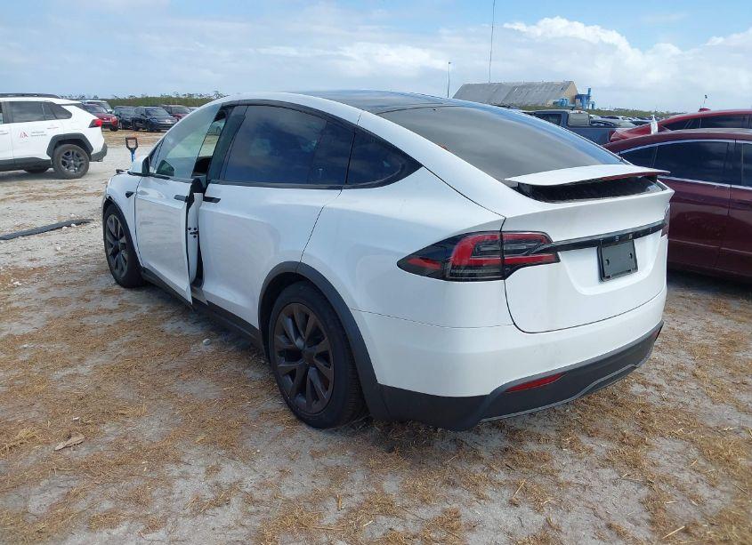 Photo 3 of 2024 Tesla Model X LONG RANGE (VIN 7SAXCDE56RF433535)