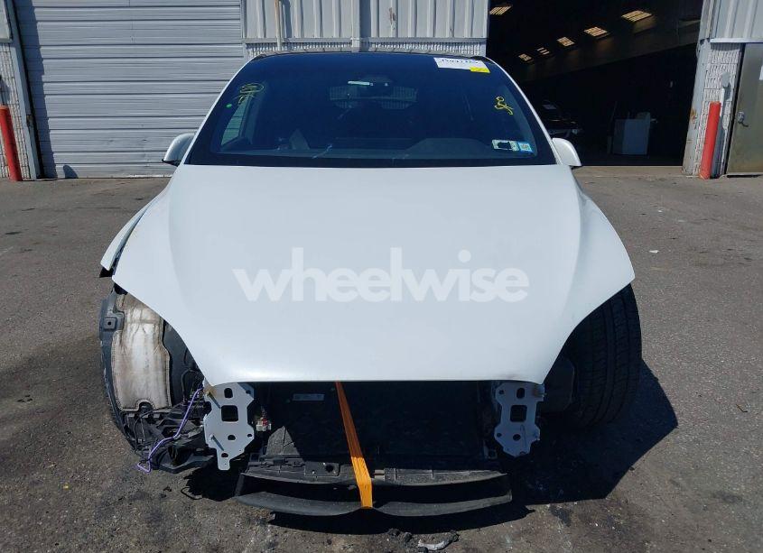 Photo 12 of 2022 Tesla Model X DUAL MOTOR ALL-WHEEL DRIVE/PLAID TRI MOTOR ALL-WHEEL DRIVE (VIN 7SAXCDE58NF342776)