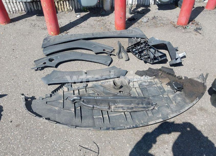 Photo 20 of 2022 Tesla Model X DUAL MOTOR ALL-WHEEL DRIVE/PLAID TRI MOTOR ALL-WHEEL DRIVE (VIN 7SAXCDE58NF342776)