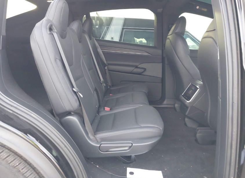 Photo 8 of 2023 Tesla Model X DUAL MOTOR ALL-WHEEL DRIVE/STANDARD RANGE (VIN 7SAXCDE58PF429189)