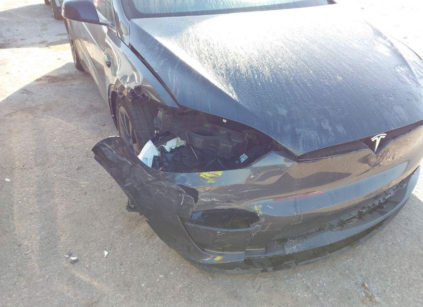 Photo 6 of 2024 Tesla Model X LONG RANGE (VIN 7SAXCDE58RF445962)