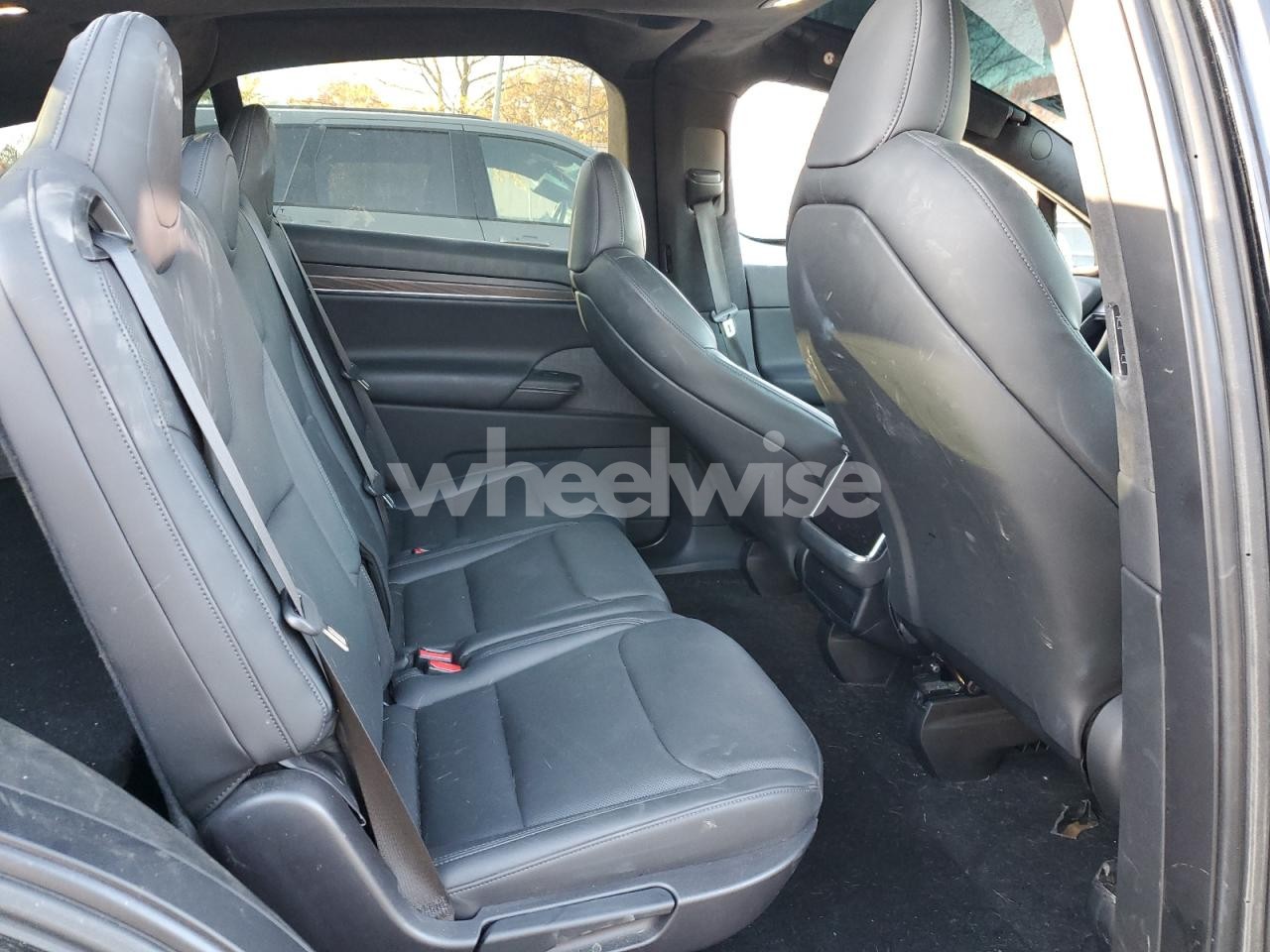 Photo 10 of 2022 TESLA MODEL X (VIN 7SAXCDE5XNF341225)