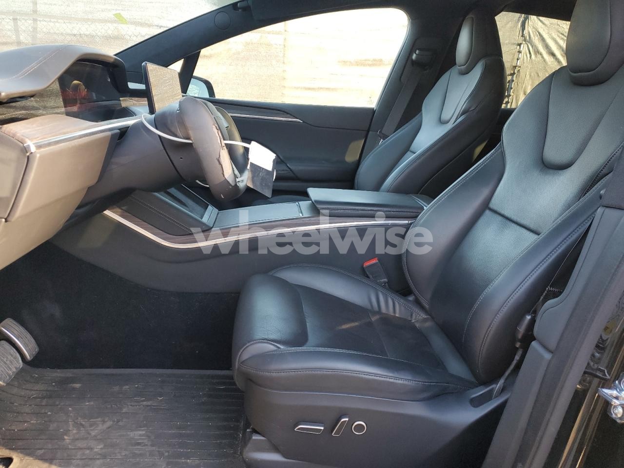 Photo 7 of 2022 TESLA MODEL X (VIN 7SAXCDE5XNF341225)