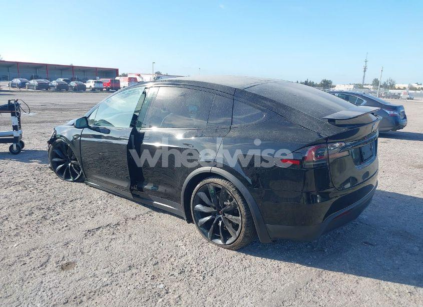 Photo 3 of 2022 Tesla Model X (VIN 7SAXCDE5XNF356582)