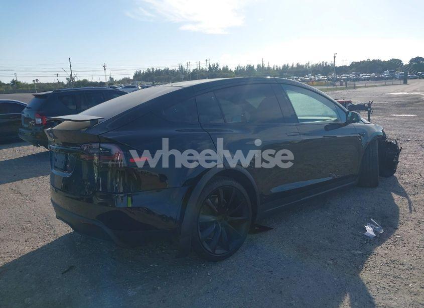 Photo 4 of 2022 Tesla Model X (VIN 7SAXCDE5XNF356582)