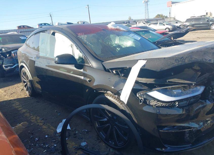 Photo 12 of 2023 Tesla Model X DUAL MOTOR ALL-WHEEL DRIVE/STANDARD RANGE (VIN 7SAXCDE5XPF428996)