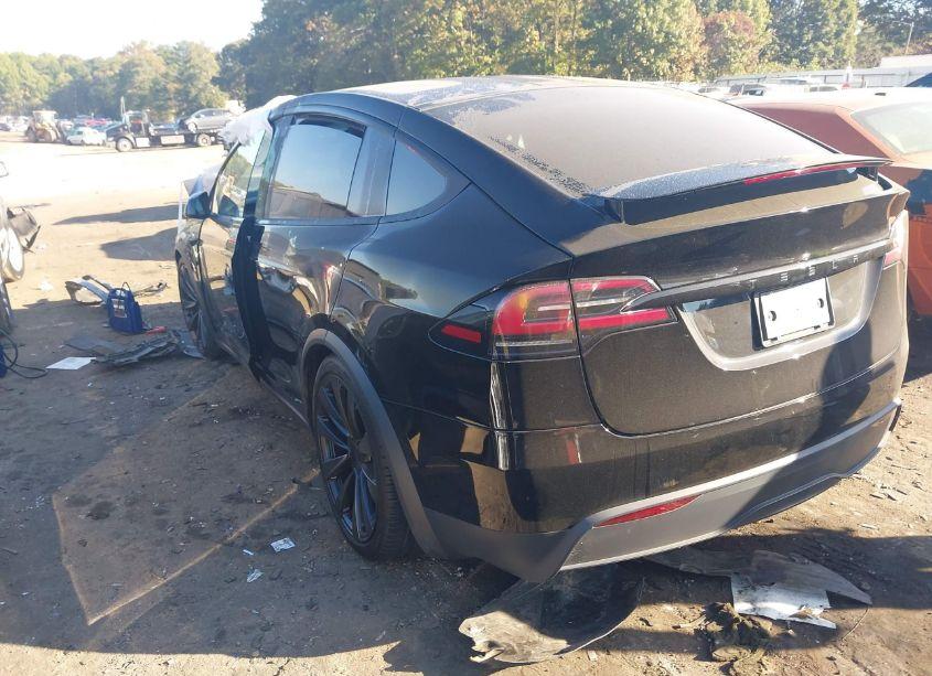 Photo 3 of 2023 Tesla Model X DUAL MOTOR ALL-WHEEL DRIVE/STANDARD RANGE (VIN 7SAXCDE5XPF428996)
