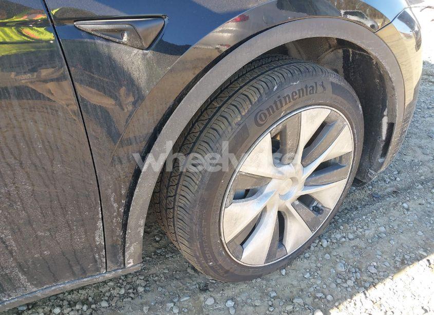 Photo 19 of 2023 Tesla Model Y AWD/LONG RANGE DUAL MOTOR ALL-WHEEL DRIVE (VIN 7SAYGAEE0PF646470)