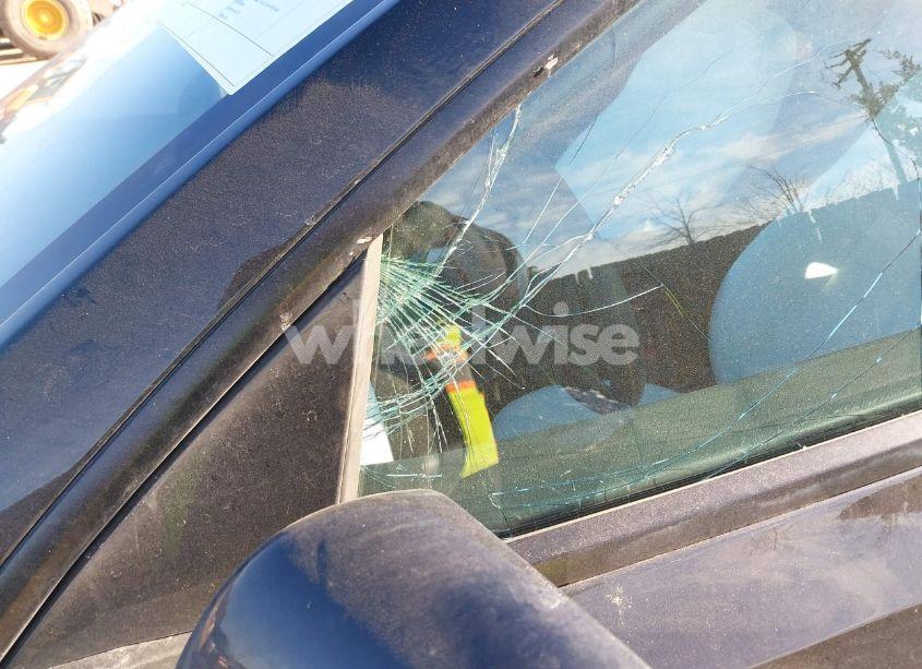 Photo 6 of 2023 Tesla Model Y AWD/LONG RANGE DUAL MOTOR ALL-WHEEL DRIVE (VIN 7SAYGAEE0PF646470)