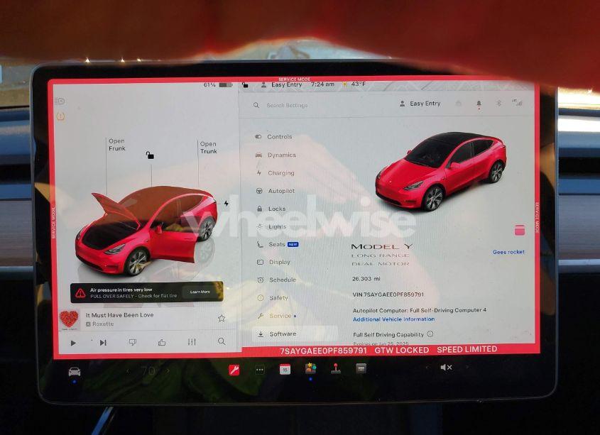 Photo 15 of 2023 Tesla Model Y AWD/LONG RANGE DUAL MOTOR ALL-WHEEL DRIVE (VIN 7SAYGAEE0PF859791)