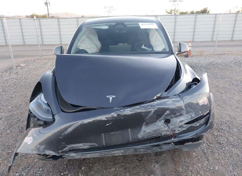 Photo 13 of 2023 Tesla Model Y AWD/LONG RANGE DUAL MOTOR ALL-WHEEL DRIVE (VIN 7SAYGAEE0PF907791)