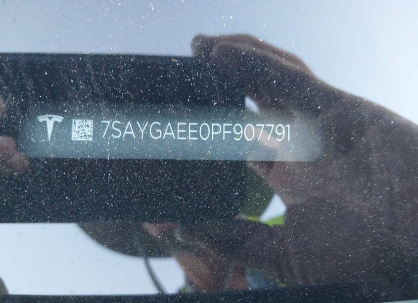 Photo 9 of 2023 Tesla Model Y AWD/LONG RANGE DUAL MOTOR ALL-WHEEL DRIVE (VIN 7SAYGAEE0PF907791)